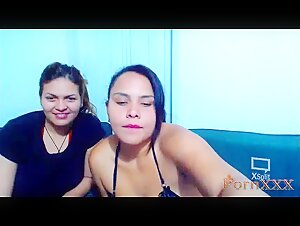 Latina_Lesbians_Sister_Role_plays (16)